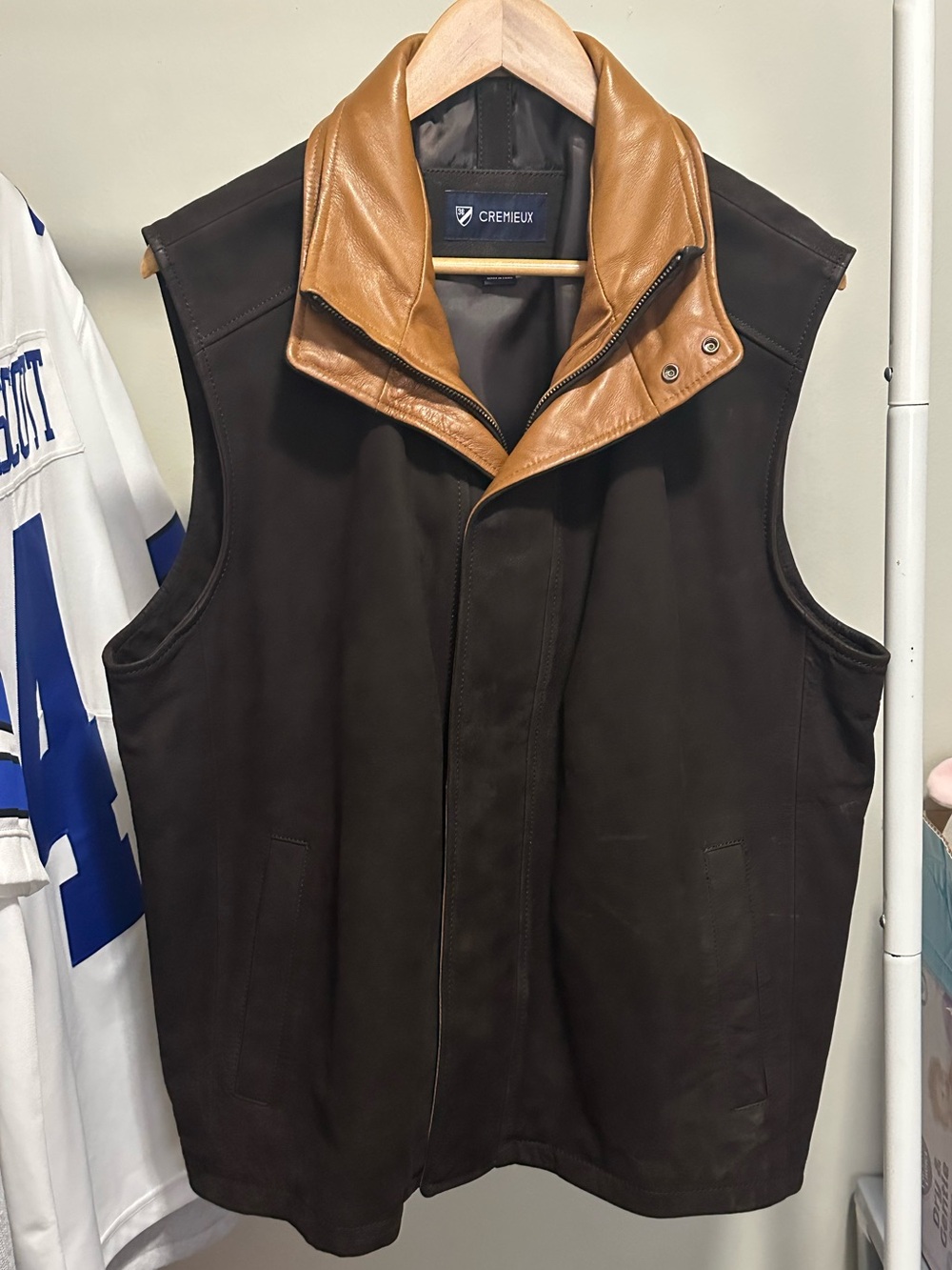 Cremieux Brown Genuine Leather Vest size 38 XL western biker formal fall winter